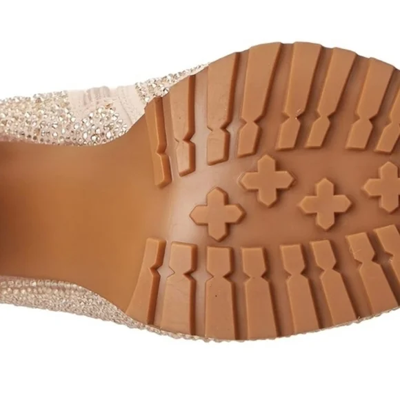 NWOT Ladies Size 9.5 Steve Madden Illisa Ankle Boot - Picture 6 of 7